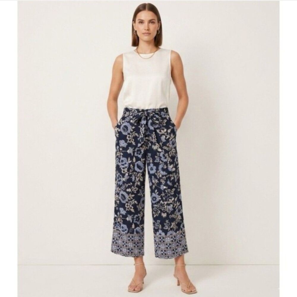 LOFT Mid Rise Wide Leg Crop Petite Blue Black Floral Sz. MP